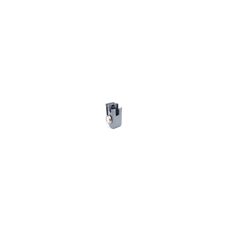 Ghost 360 pistol magazine pouch with magnet — image 1